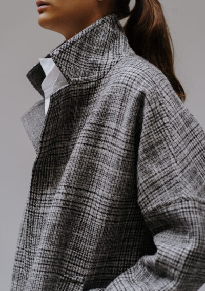 Linea a long classic checked coat - size 40 - rent and buy secondhand designer clothes and accessories - The Collectives Amsterdam