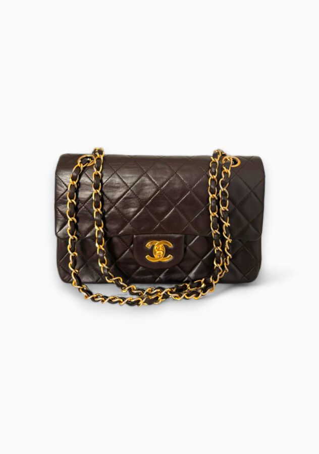 Chanel medium Flap Bag - The Collectives Amsterdam - rent and buy secondhand and vintage designer clothes