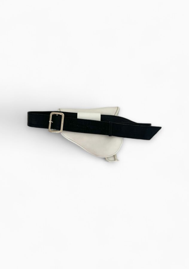 Christian Dior Saddle Leather Clutch Belt Bag - The Collectives Amsterdam - rent and buy secondhand and vintage designer clothes